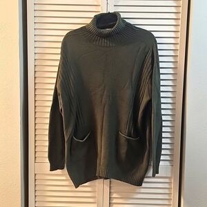 NWT Women's Mamma Mia made in Italy Color green, SIze M/L